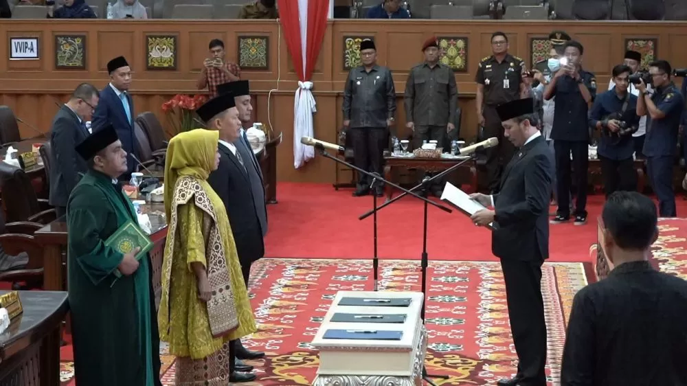 Tiga Anggota Dprd Provinsi Jambi Paw Dilantik Dua Dari Pks Satu