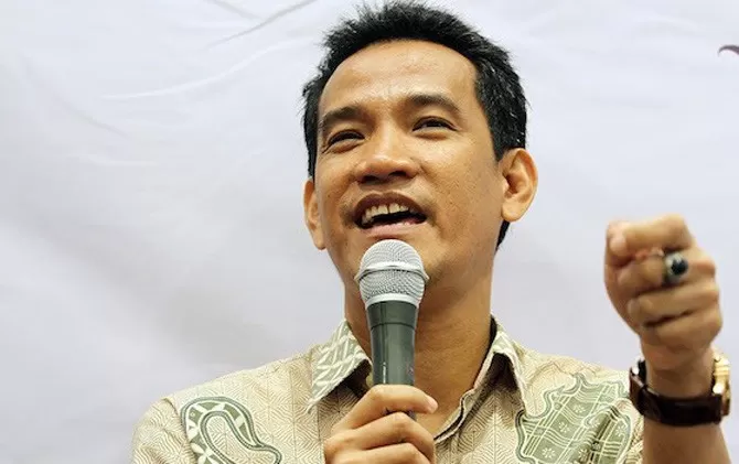 Refly Harun Ptun Tak Bisa Mencampuri Urusan Pengadilan Tata Negara