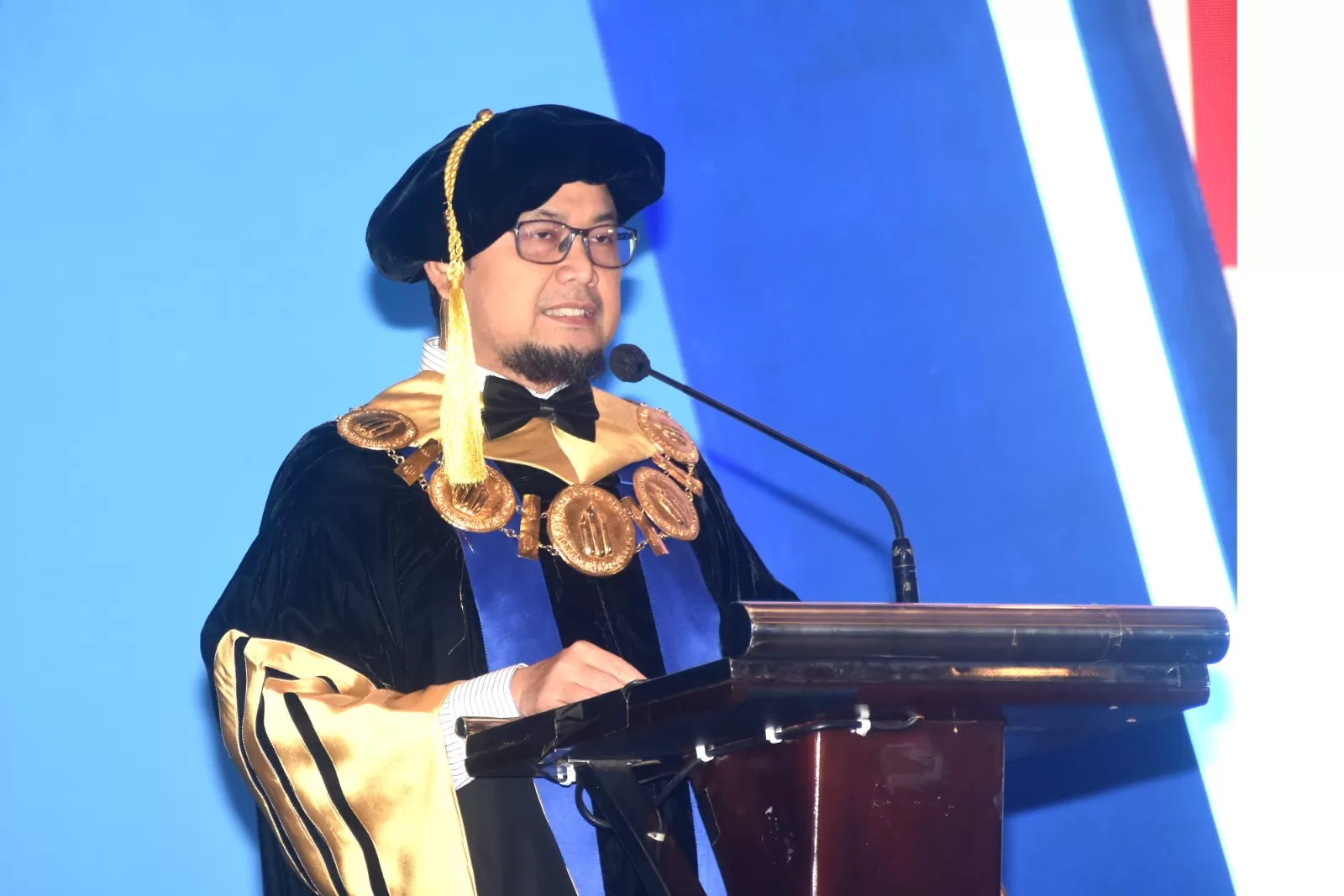 Lahirkan Wisudawan Unggul Melalui Pendidikan Berbasis Kewirausahaan