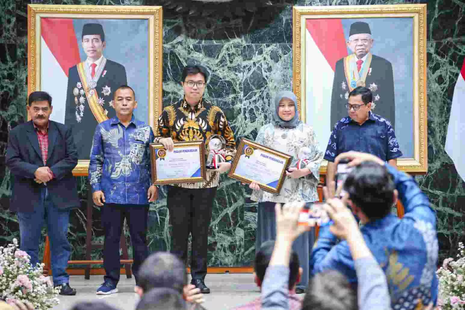 Mh Thamrin Award Konsistensi Pwi Jaya Wujudkan Kebebasan Pers Di