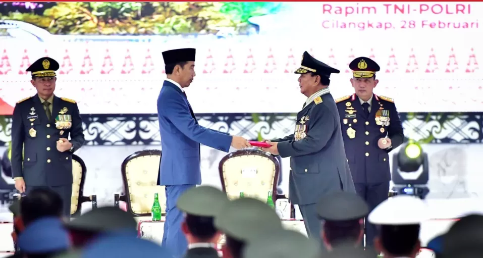 Alasan Presiden Jokowi Anugerahi Prabowo Kenaikan Pangkat Jenderal