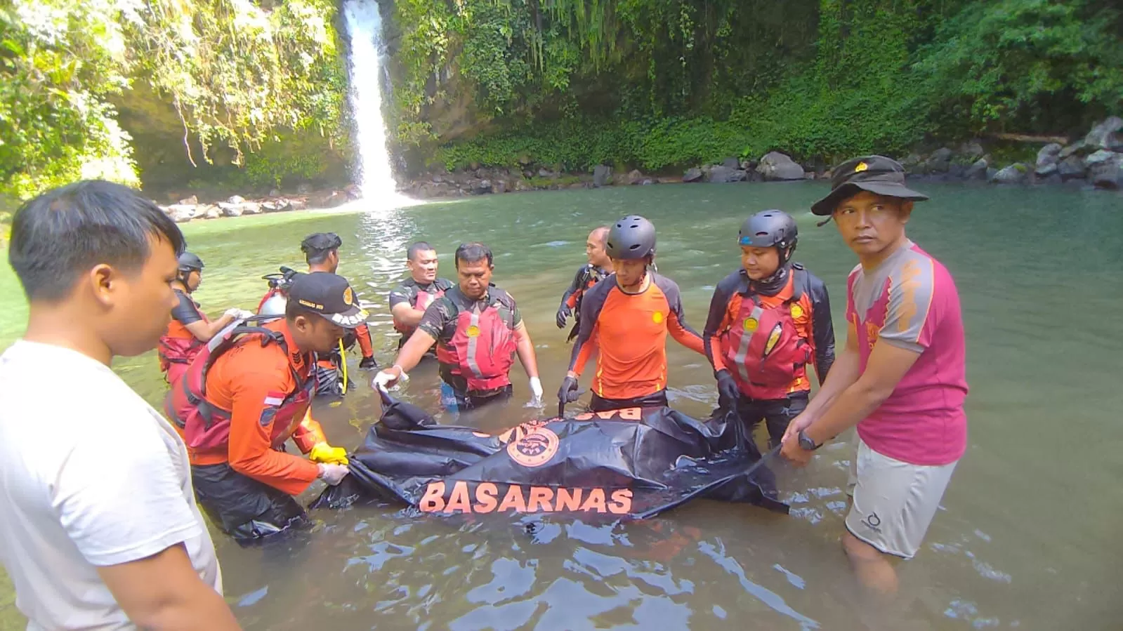 Korban Air Terjun Tibu Sendalem Ditemukan Lombok Post