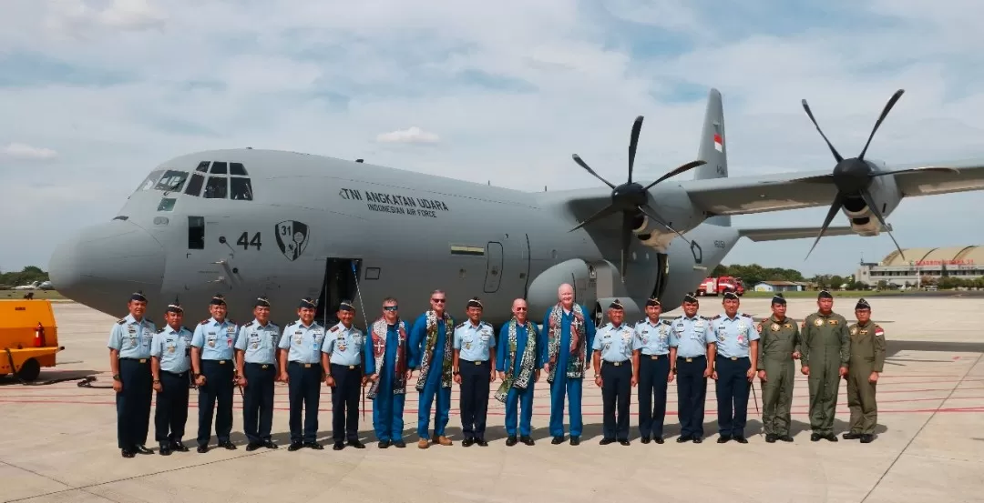 Wakasau Sambut Kedatangan Pesawat Super Hercules C J Buatan Lockeed