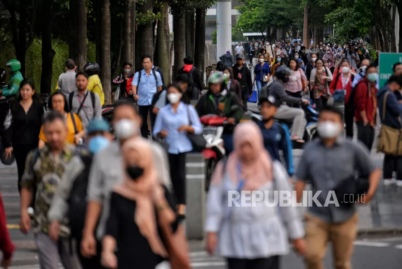 Sekjen Kemnaker Sebut Perlu SDM Unggul Hadapi Teknologi Artificial