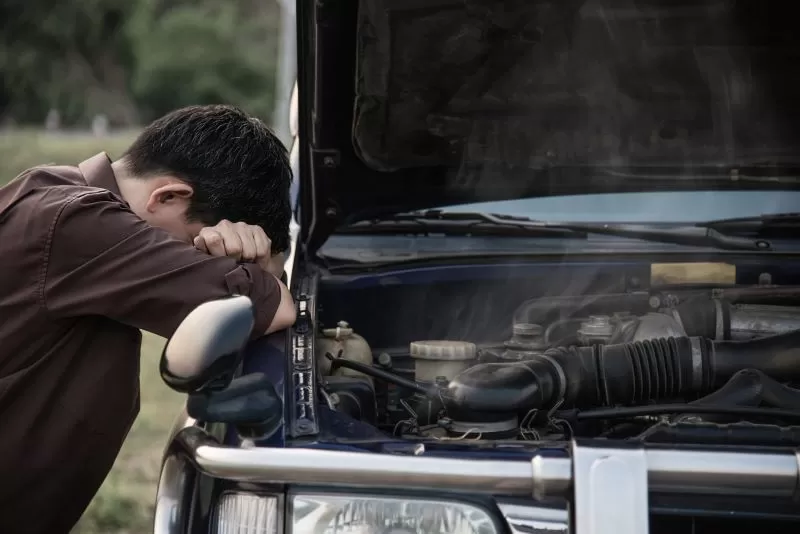 Hindari Mobil Overheat Saat Terjebak Macet Di Jalan Begini Cara