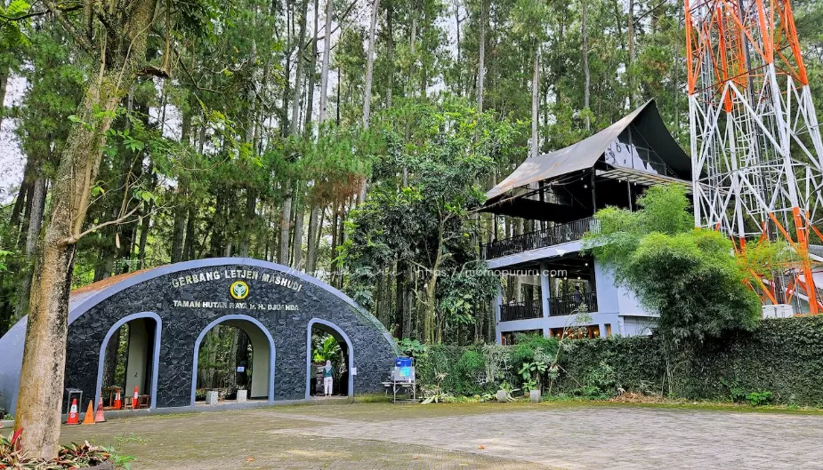 5 Destinasi Wisata Bandung Terbaru Yang Wajib Dikunjungi Pojok Baca