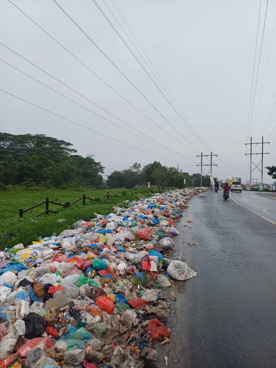 Warga Duri Keluhkan Tumpukan Sampah Menggunung Riau Pos