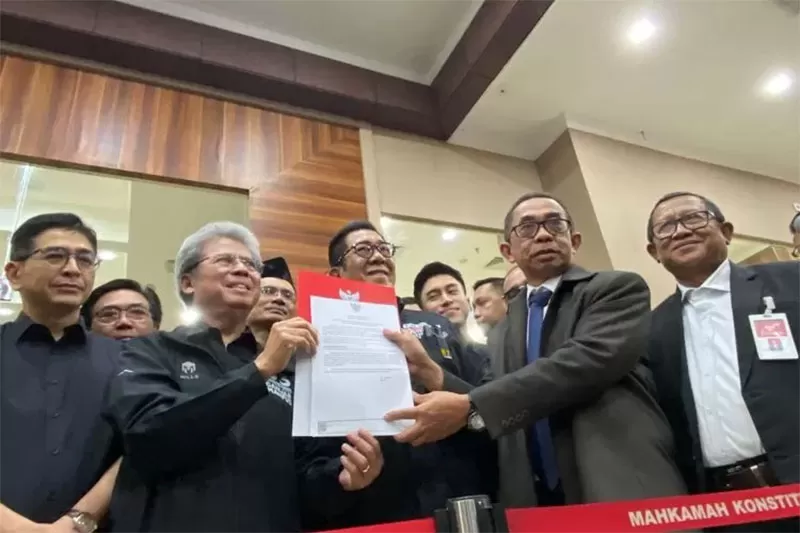 Resmi Gugat Ke MK Kubu Ganjar Mahfud Minta Prabowo Gibran