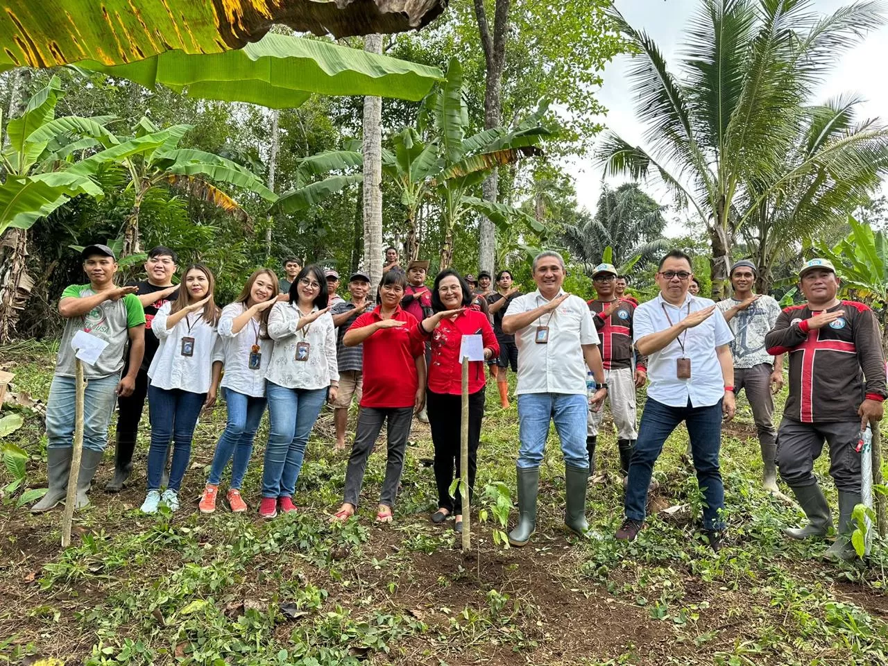 Kolaborasi Dengan Sinode GMIM BNI Tanam 77 Ribu Pohon Dalam Program