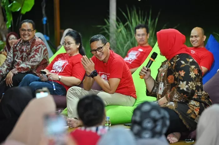 Bantu Umkm Karawang Naik Omzet Ini Yang Dilakukan Sandiaga Uno