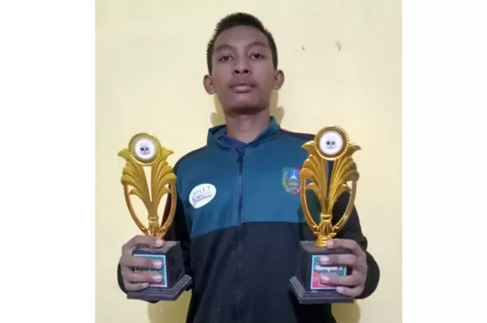 Perjuangan Juara Tenis Meja Ganda Putra Porseni MTs Tingkat Jatim Raih