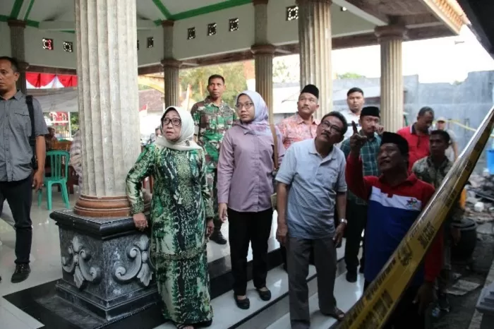 Balai Desa Terbakar Bupati Jombang Minta Pemdes Sediakan Layanan