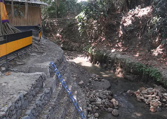 Inilah Kisah Sumber Wungu Di Desa Gedangsewu Pare Kabupaten Kediri