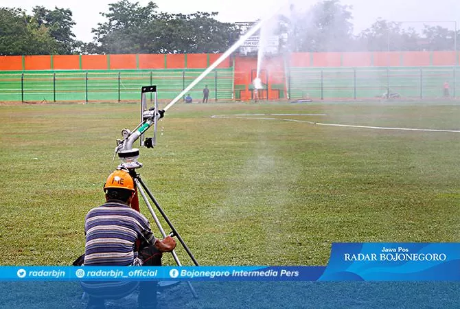 Rp 891 Juta Beli Dua Penyempot Air Otomatis Radar Bojonegoro