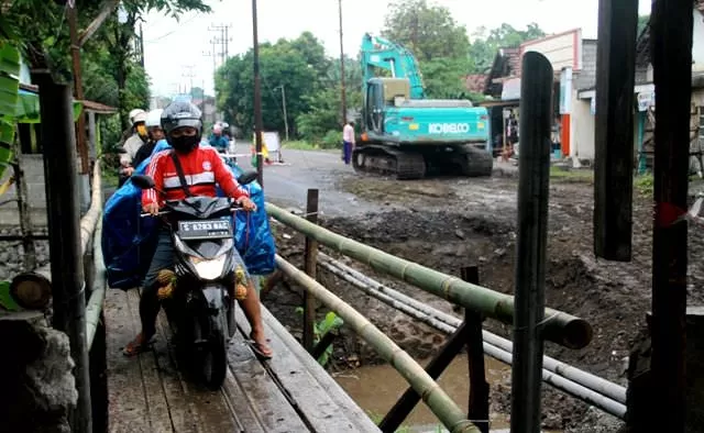 Pemkab Kediri Kucurkan Rp 5 2 Miliar Untuk 6 Proyek Jembatan Radar Kediri