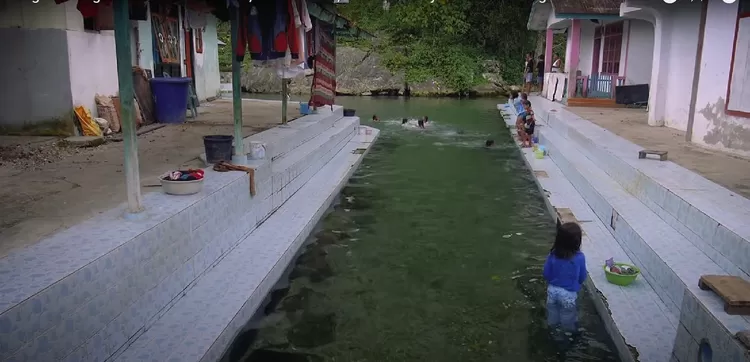 Viral Di Maluku Tengah Ada Sungai Yang Disulap Jadi Kolam Renang