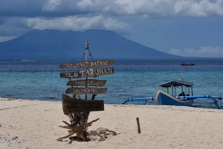 Mengintip Keindahan Pulau Tabuhan Surga Tersembunyi Di Banyuwangi