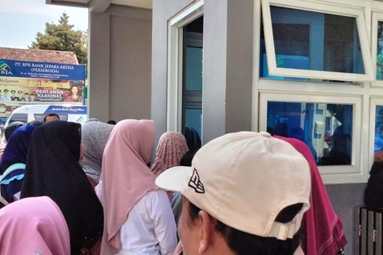 Peroleh Bankeu Rp 34 Miliar Dari Pemkab Bojonegoro Untuk Bangun Jalan