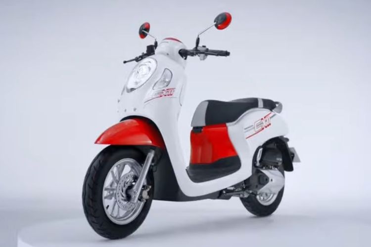 Tampil Sporty Dengan Pilihan Warna Intip Spesifikasi Scoopy