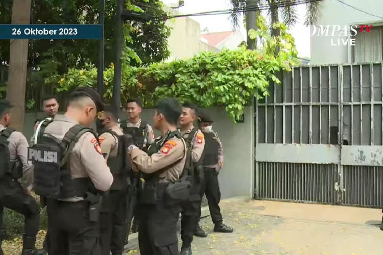 Rumah Ketua Kpk Firli Bahuri Digeledah Polisi Maki Penetapan