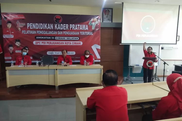 Dpc Pdi Perjuangan Kota Cimahi Gelar Pendidikan Kader Pratama Gelombang