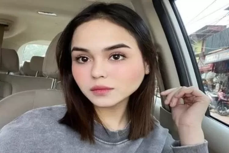 Berita Duka Selebgram Edelenyi Laura Anna Meninggal Dunia Ayo Jakarta