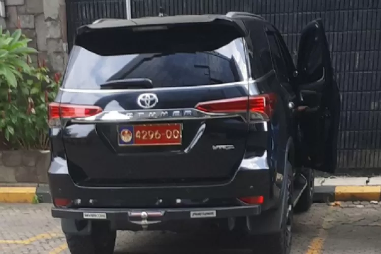 Terbongkar Fakta Plat Avanza Kemenhan Dipakai Komisaris Menyusul Plat