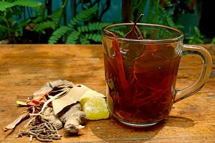 Wedang Uwuh Segar Dalam Hidangan Hangat Girinesia