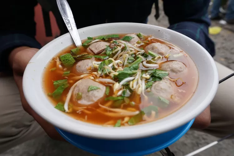 Warung Bakso Terkenal Enak Di Makassar Sulawesi Selatan Salah