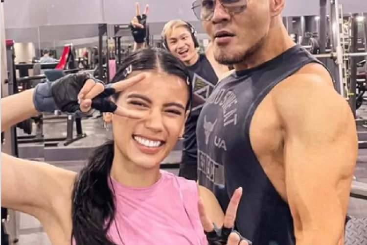 Siapa Istri Deddy Corbuzier Inilah Biodata Dan Profil Sabrina Chairunnisa Lengkap Agama Orang