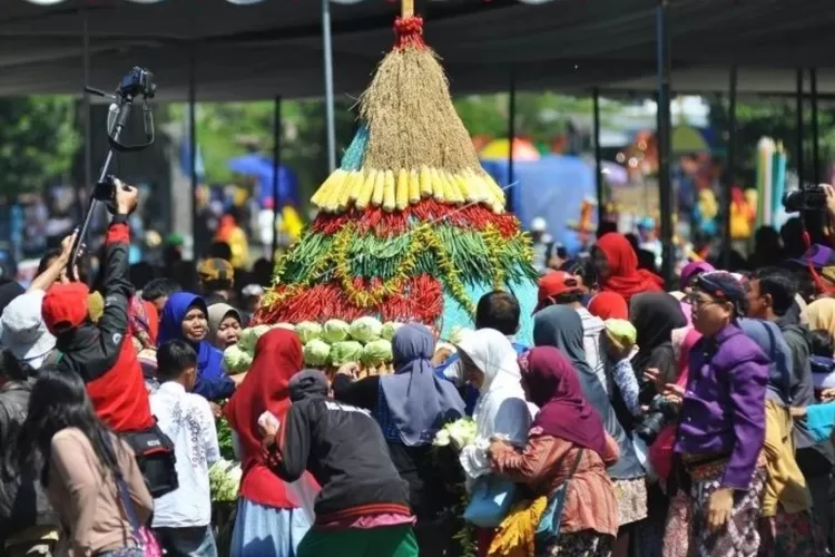 Sejarah Malam 1 Suro Yang Dianggap Keramat Dan Sakral Diyakini Sebagai