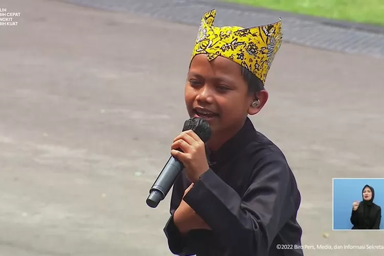 Lirik Lagu Ojo Dibandingke Yang Dibawakan Farel Prayoga Di Hut Ri Ke