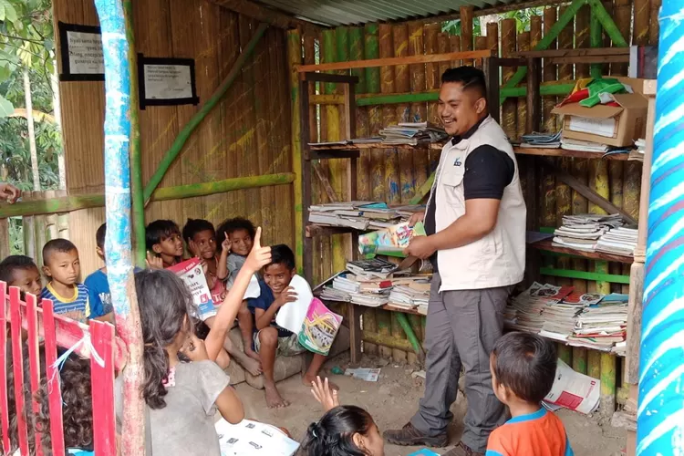 Ino Sengkang Peduli Literasi Cerdaskan Generasi Pos Flores