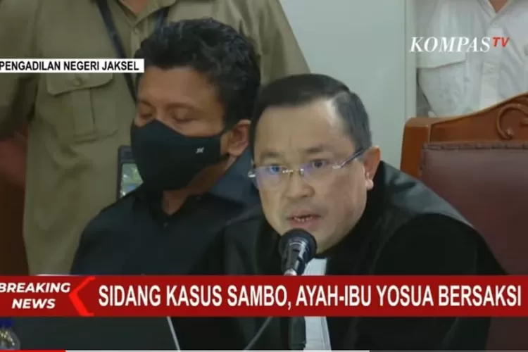 Kuasa Hukum Ferdy Sambo Kena Mental Gara Gara Tanyakan Ini Ke Ayah