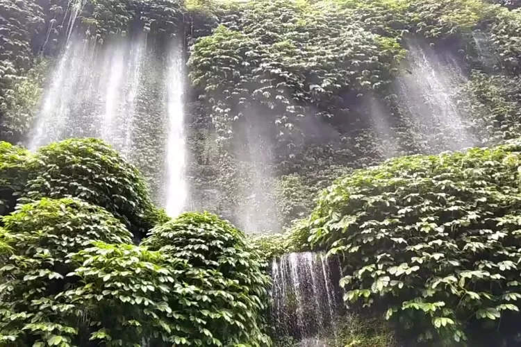 Ini Kelebihan Air Terjun Lombok Benang Stokel Dan Benang Kelambu