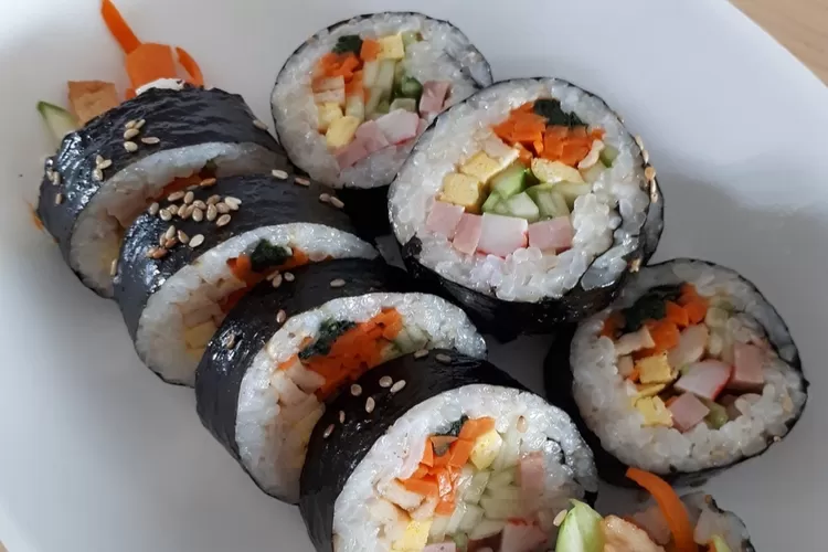 Resep Kimbap Viral Ala Korea Bahannya Ekonomis Bisa Jadi Ide Jualan