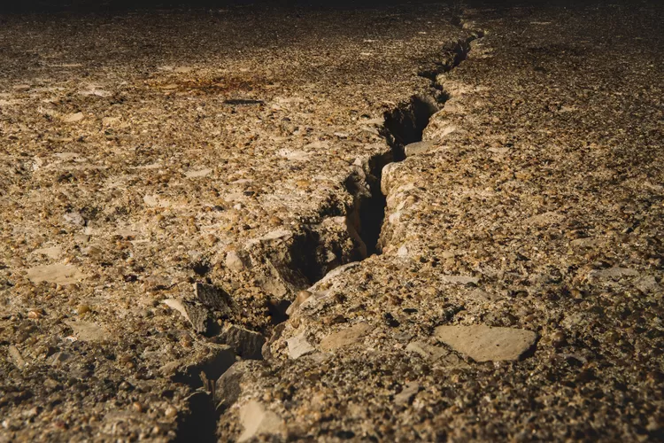 Perbedaan Gempa Tektonik Dan Gempa Vulkanik Ini Penjelasannya