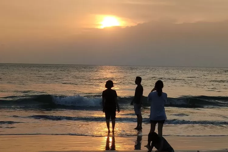 Rekomendasi Tempat Wisata Laut Di Provinsi Banten Paling Hits Dan