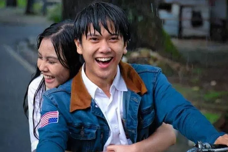 Rekomendasi Film Romantis Indonesia Terpopuler Yang Wajib Ditonton Saat