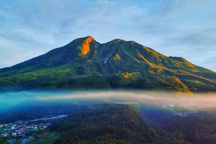 Dibalik Mistisnya Gunung Lawu Tersimpan Keindahan Alam Yang Menjadi