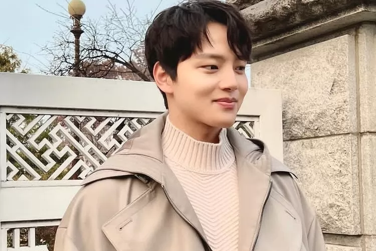 Daftar Drama Korea Dibintangi Aktor Populer Yeo Jin Goo Sewaktu 2205