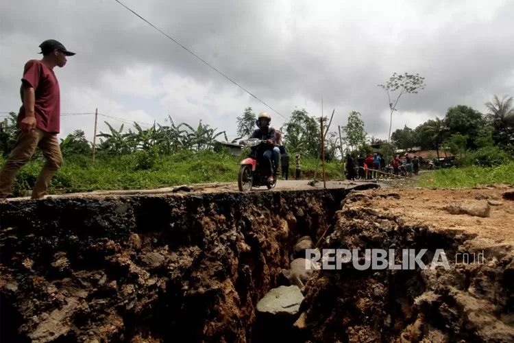 Kecamatan Di Kabupaten Bogor Rawan Pergeseran Tanah Ayo Bogor