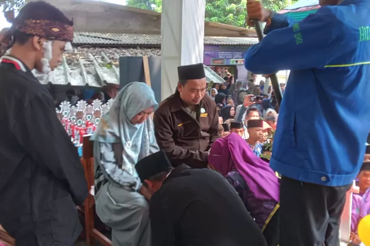 Berbagai Kegiatan Diselenggarakan Di Kenaikan Kelas Dan Perpisahan MI