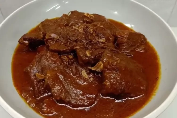 Cara Membuat Semur Daging Sapi Empuk Semua Bahan Ada Di Dapur Ini