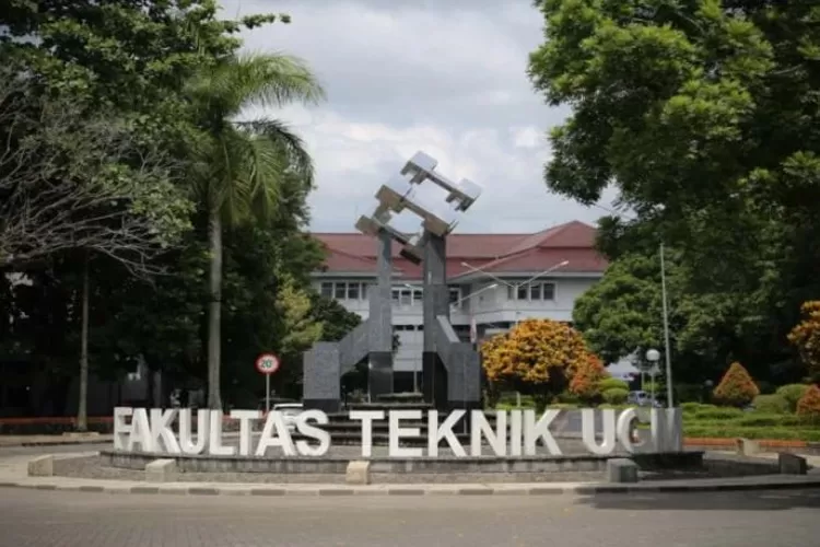 Ramai Peminat Universitas Dengan Jurusan Teknik Mesin Terbaik Di Indonesia Tahun Versi