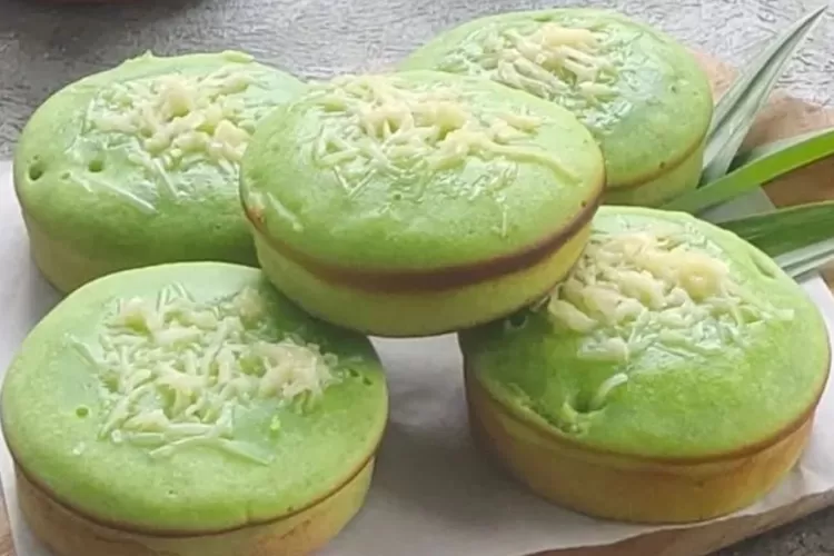 Resep Mudah Kue Pandan Manis Dan Empuk Untuk Cemilan Bersantai Favorit