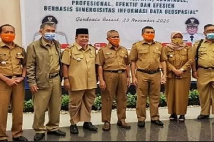 Gaji Kades Sekdes Dan Perangkat Desa Fantastis Jika Apbdes Tidak