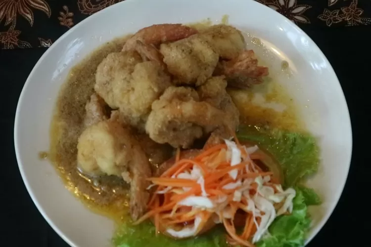 Begini Cara Bikin Udang Saus Telur Asin Cocok Untuk Menu Sahur Atau