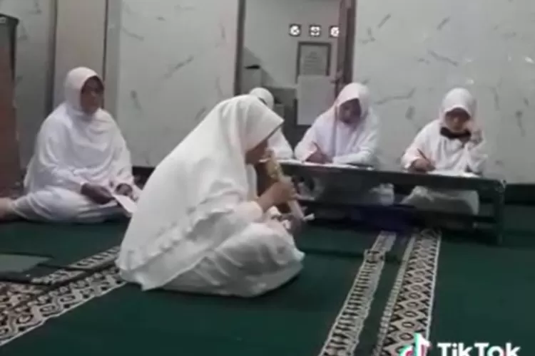 Viral Ibu Meninggal Saat Lomba Baca Al Qur An Masyaallah Kematian Yang