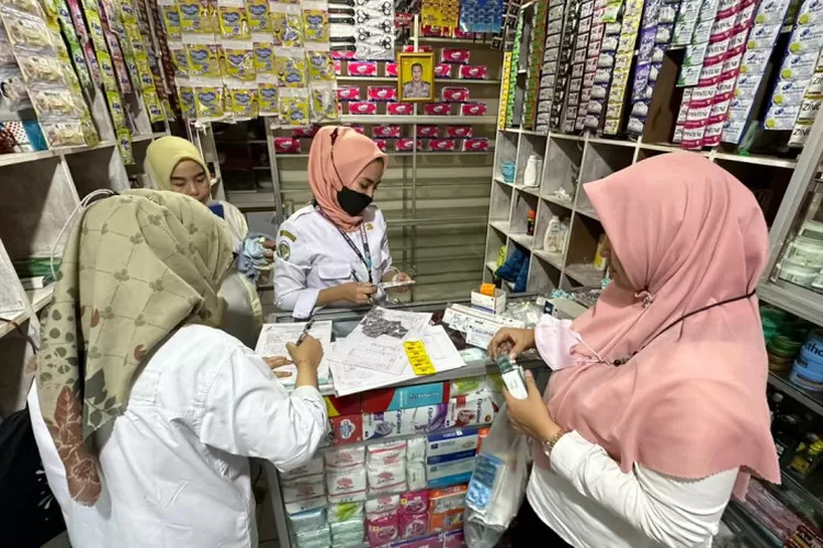 Dinkes Kabupaten Tangerang Amankan Ratusan Butir Obat Tak Miliki Izin